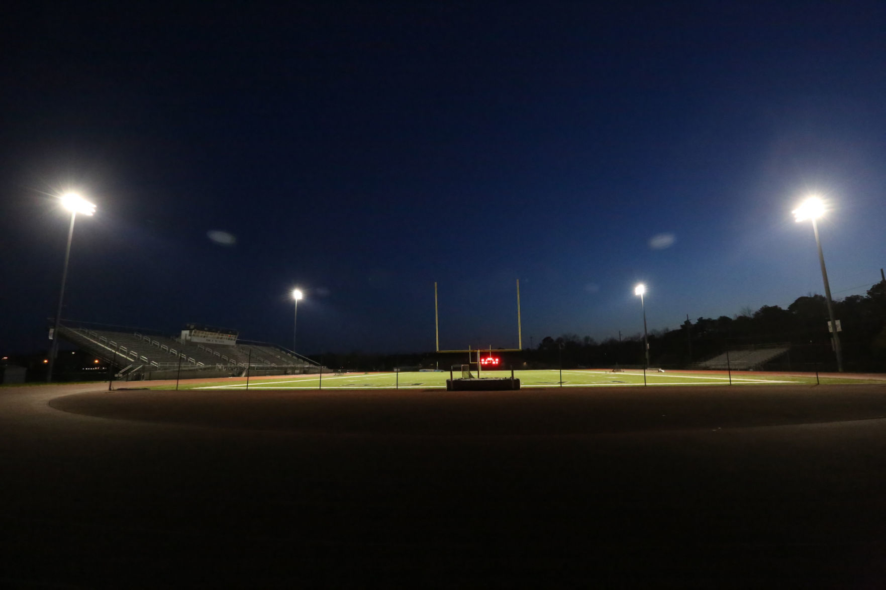 High school lights during Covid19
